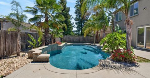 9818 Black Swan Dr, Elk Grove, CA 95624 Photo