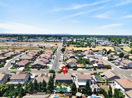 9818 Black Swan Dr, Elk Grove, CA 95624 Photo