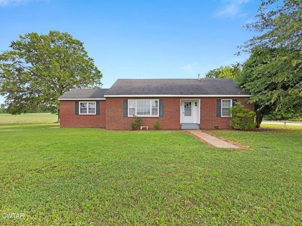 2060 Ashport Road , Oakfield, TN 38362