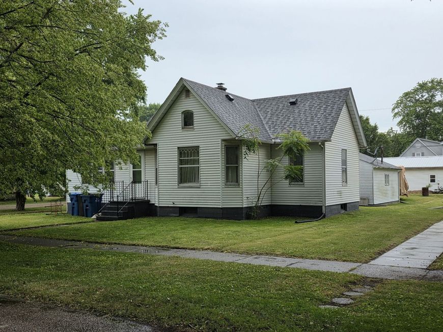 Main Photo