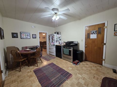 Main Photo