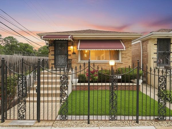 5515 S Oakley Avenue , Chicago, IL 60636