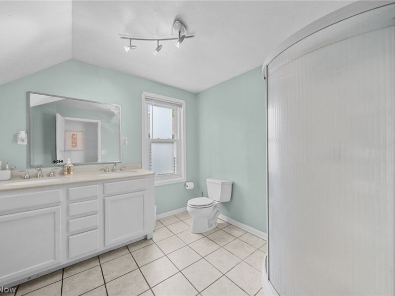 3720 Revere Court, Cleveland, OH 44109 Photo 22