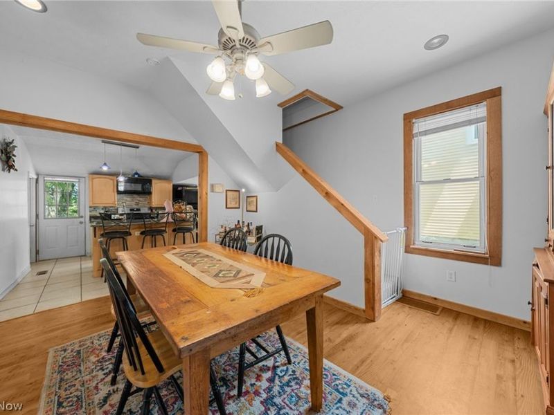 3720 Revere Court, Cleveland, OH 44109 Photo 9