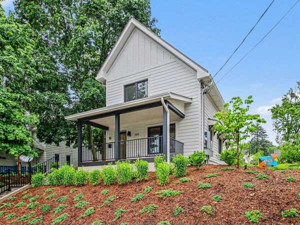 720 Eastern Avenue NE, Grand Rapids, MI 49503