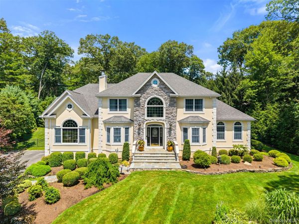 22 Perrins Peak Road , Stony Point, NY 10980