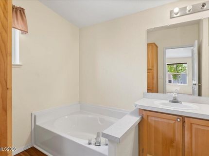7621 Diamond Pointe Way, Reno, NV 89506 Photo