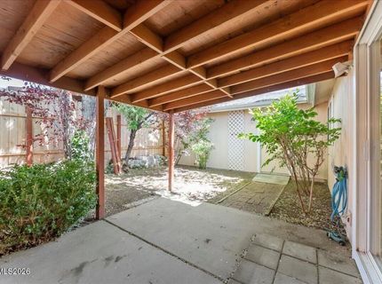 7621 Diamond Pointe Way, Reno, NV 89506 Photo