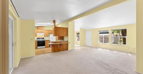 7621 Diamond Pointe Way, Reno, NV 89506 Photo