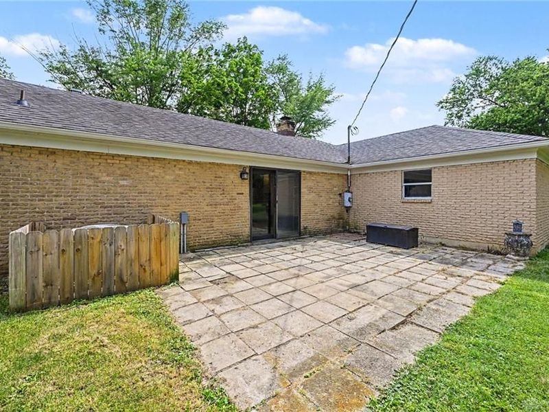 907 Debbie Court, Clayton, OH 45415 Photo 24