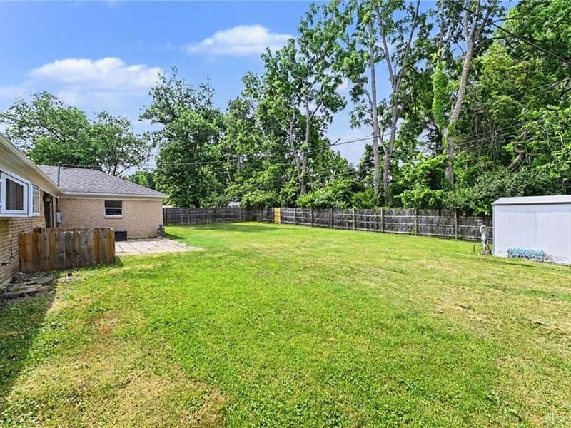 907 Debbie Court, Clayton, OH 45415 Photo 27