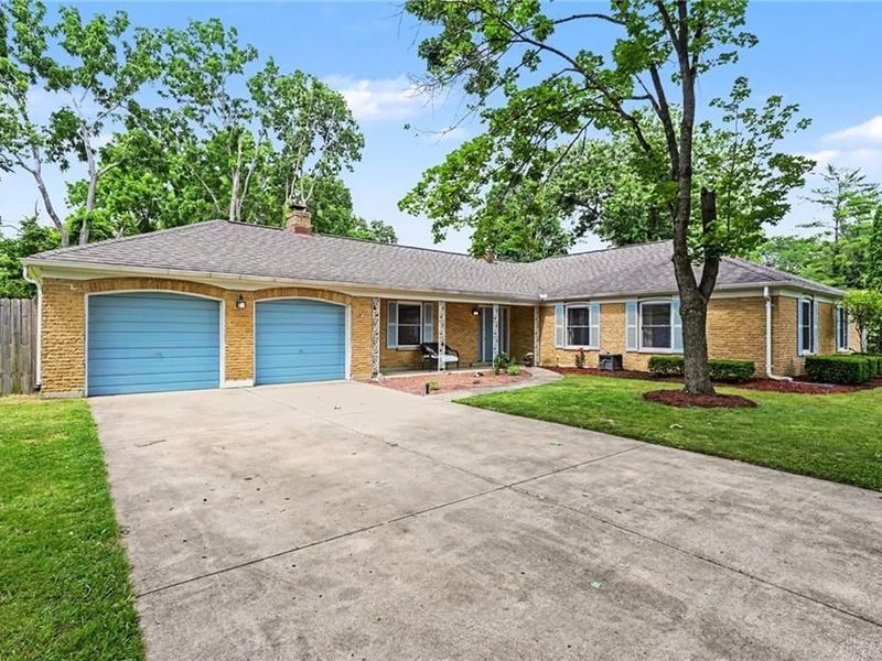 907 Debbie Court, Clayton, OH 45415 Photo 4