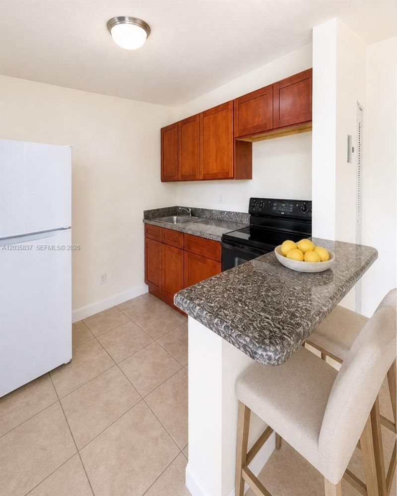 1533 NW 2nd Ave , Unit 6, Miami, FL 33136 Photo