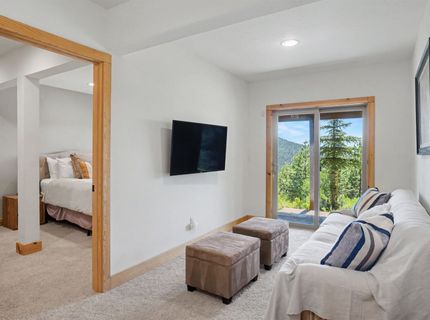 14509 Wolfgang Road, Truckee, CA 96161 Photo