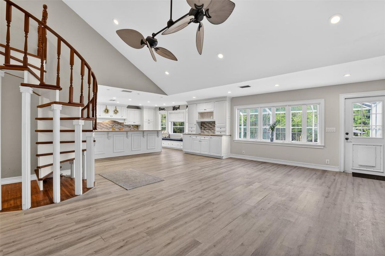 16200 Forest Oaks Drive , Fort Myers, FL 33908 Photo