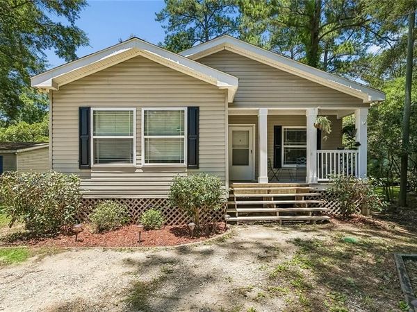 1311 FRANKLIN Street , Mandeville, LA 70448