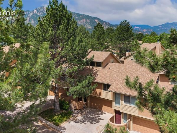 4245 Autumn Heights Drive, Unit D, Colorado Springs, CO 80906
