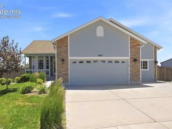 7806 Dutch Loop, Colorado Springs, CO 80925
