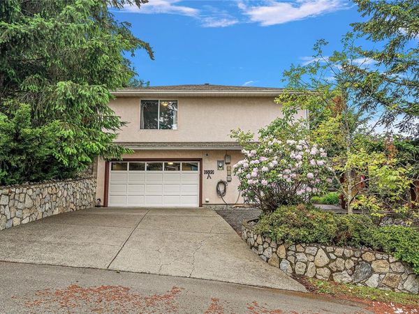 6599 Central Saanich Rd , Unit #A, Central Saanich, BC V8Z 5V1