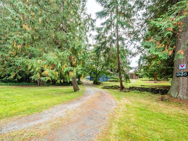336 Hemlock Ave , Gabriola Island, BC V0R 1X1