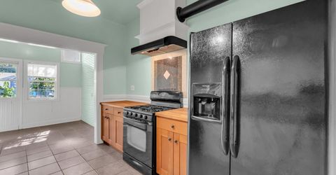 815 17th St, Sacramento, CA 95811 Photo