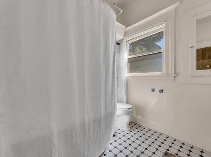 815 17th St, Sacramento, CA 95811 Photo