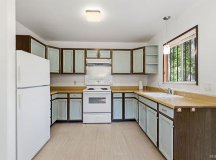 1863 Normuk Street, South Lake Tahoe, CA 96150 Photo