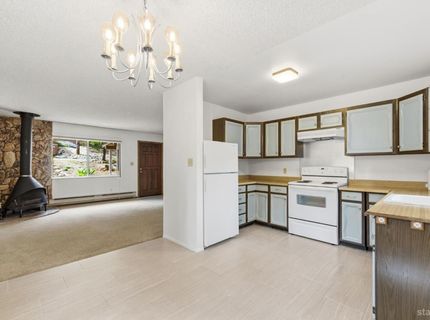 1863 Normuk Street, South Lake Tahoe, CA 96150 Photo