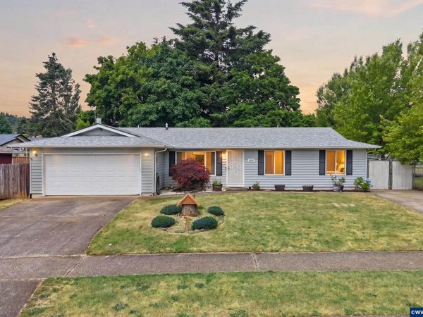 5585 Fairfield Ct S, Salem, OR 97306