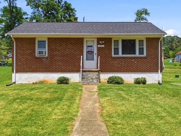 804 12th Street, Altavista, VA 24517