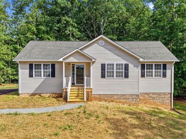 4028 Pumping Station Road, Appomattox, VA 24522
