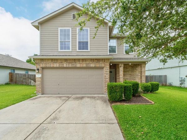 1107 Concan DR, Hutto, TX 78634
