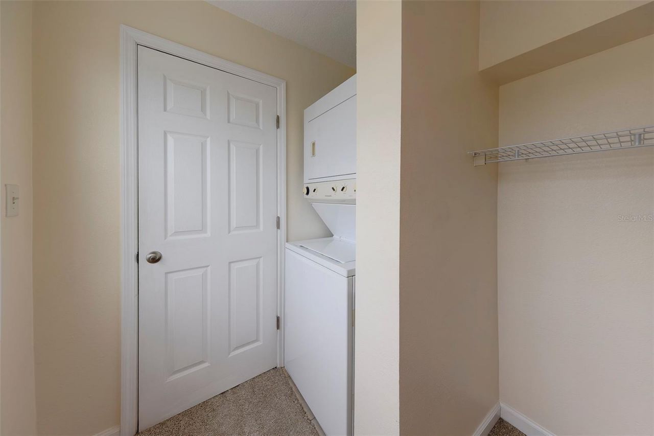 222 Pompano Drive Se, Unit H, Saint Petersburg, FL 33705 Photo