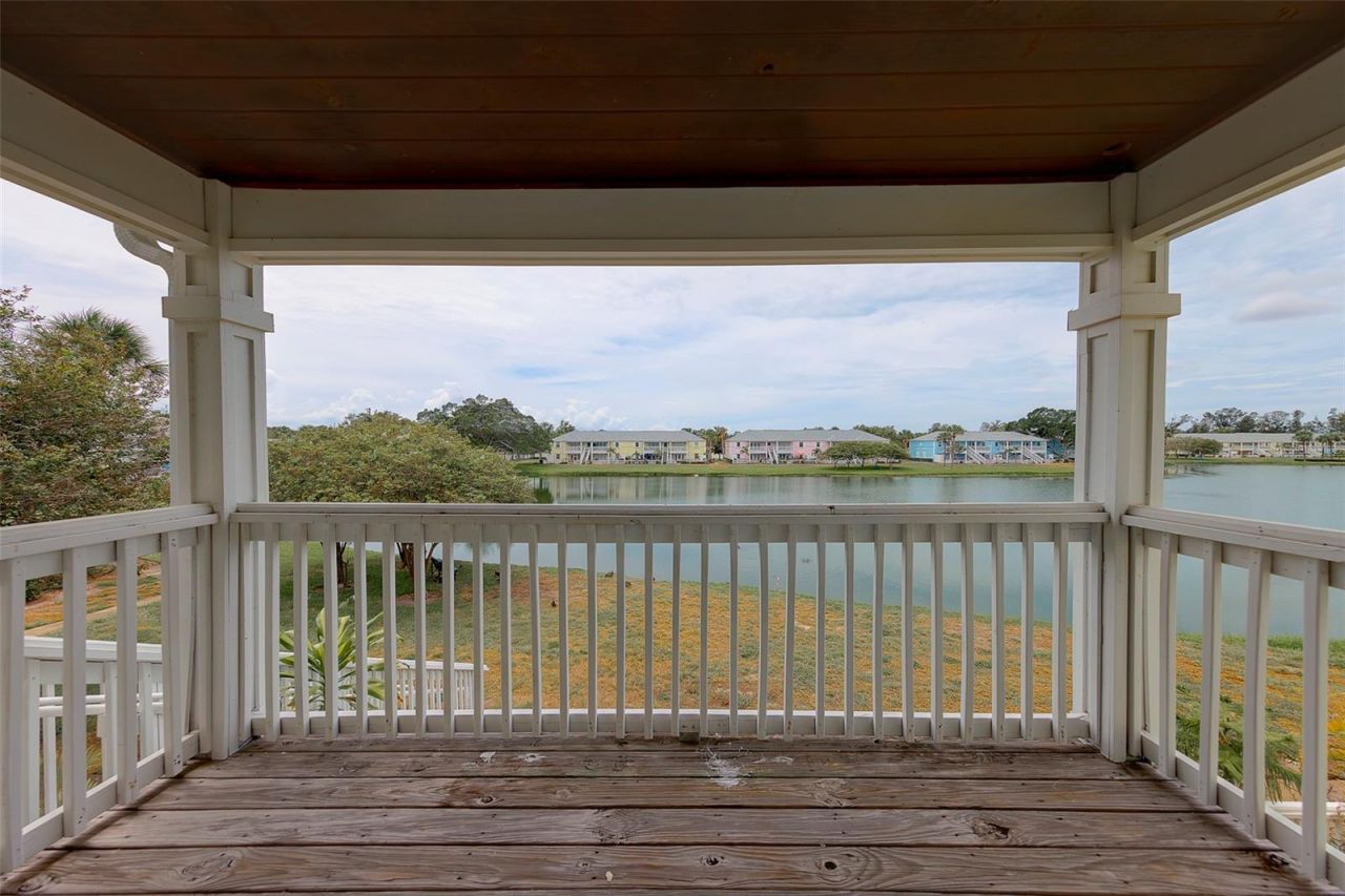 222 Pompano Drive Se, Unit H, Saint Petersburg, FL 33705 Photo