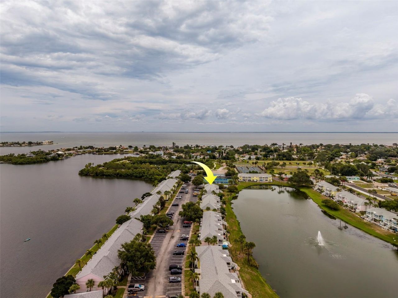 222 Pompano Drive Se, Unit H, Saint Petersburg, FL 33705 Photo
