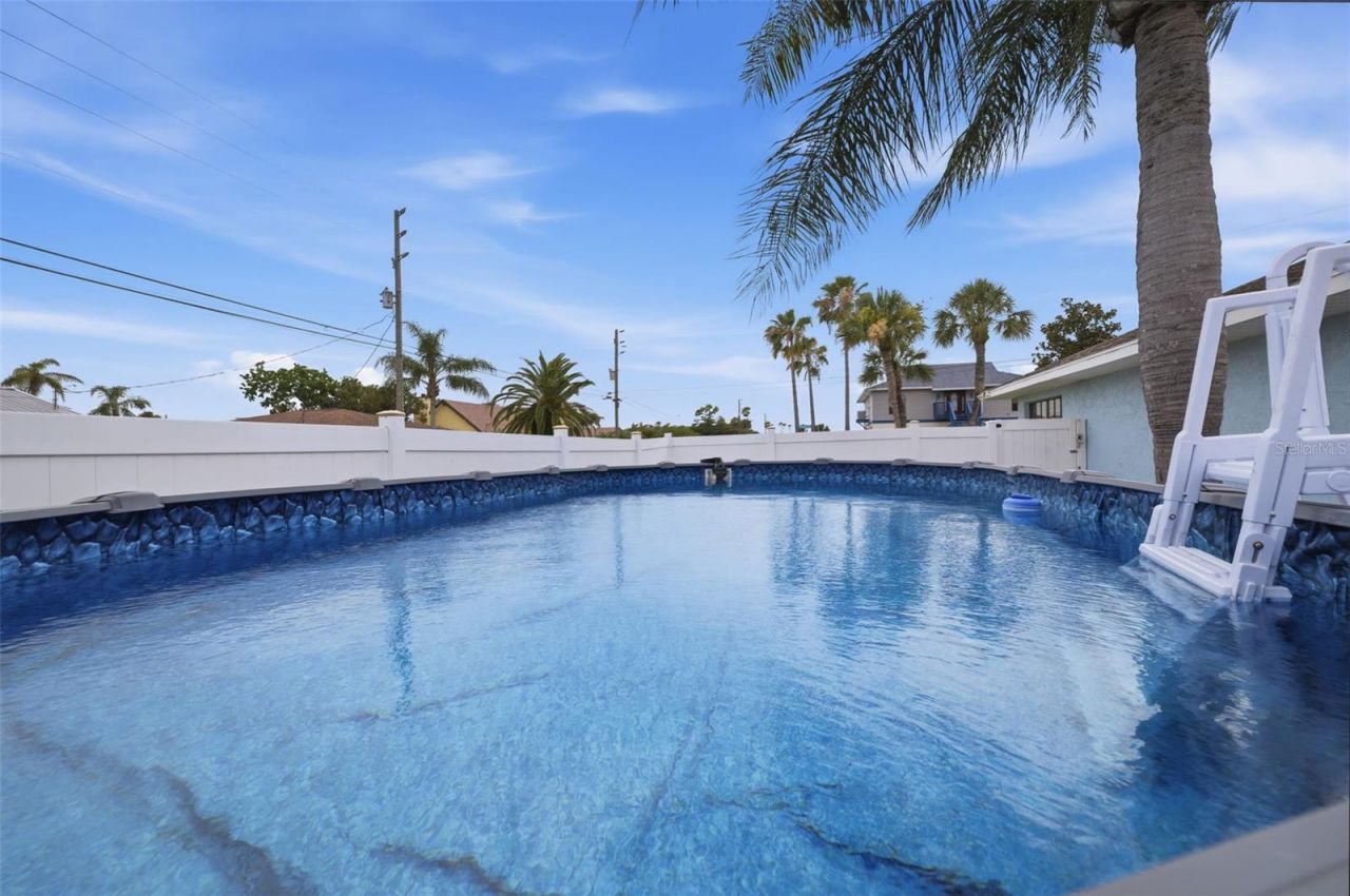 4262 Paradise Circle , Hernando Beach, FL 34607 Photo