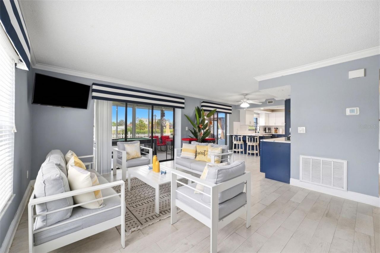 4262 Paradise Circle , Hernando Beach, FL 34607 Photo