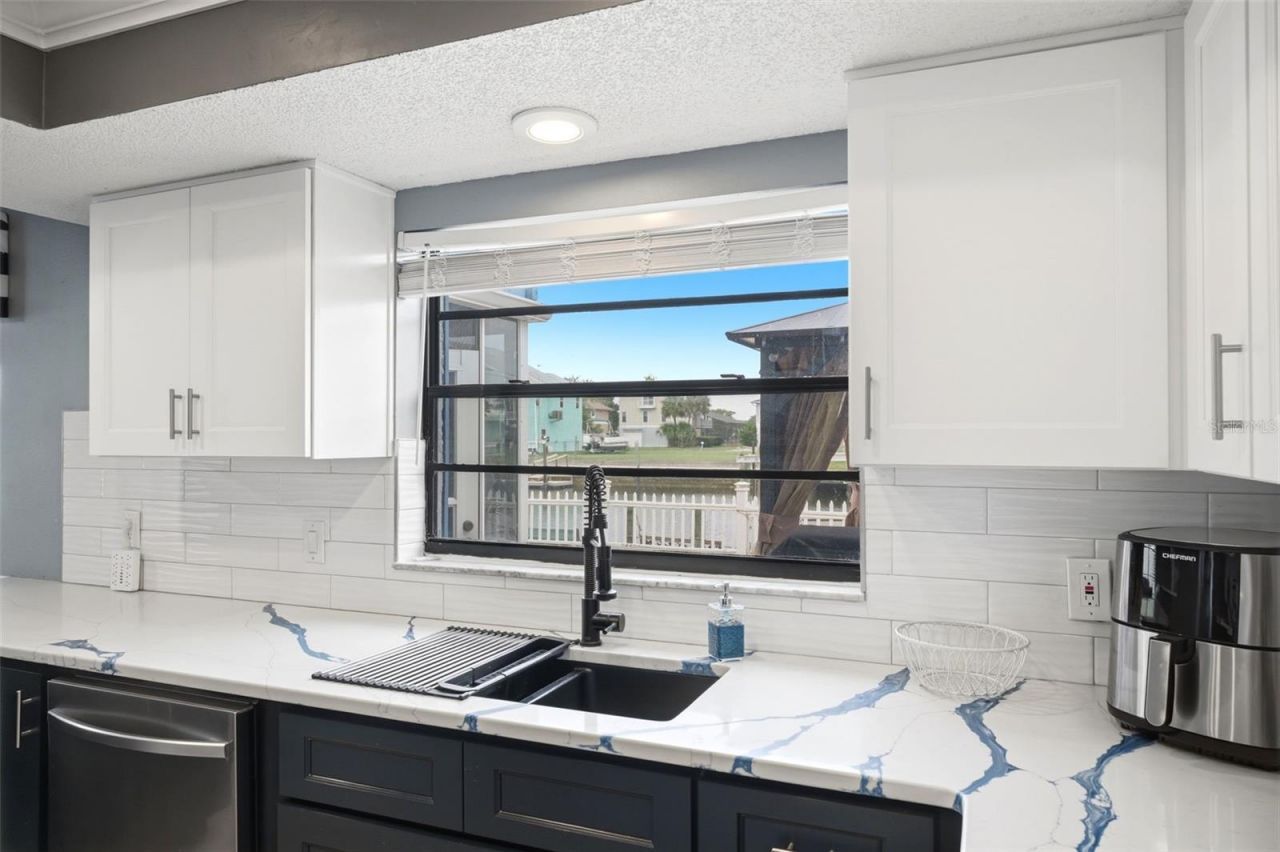 4262 Paradise Circle , Hernando Beach, FL 34607 Photo