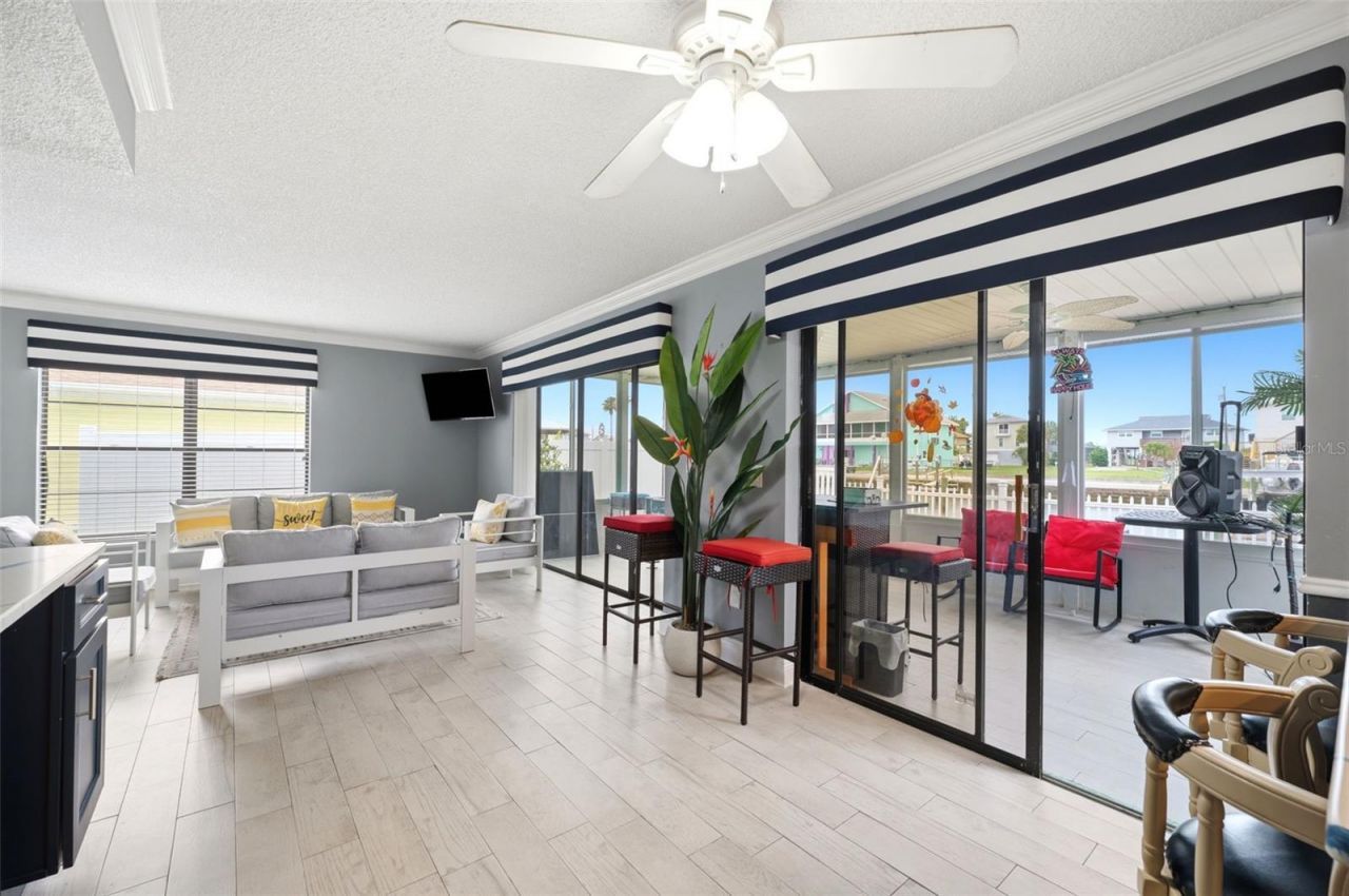 4262 Paradise Circle , Hernando Beach, FL 34607 Photo