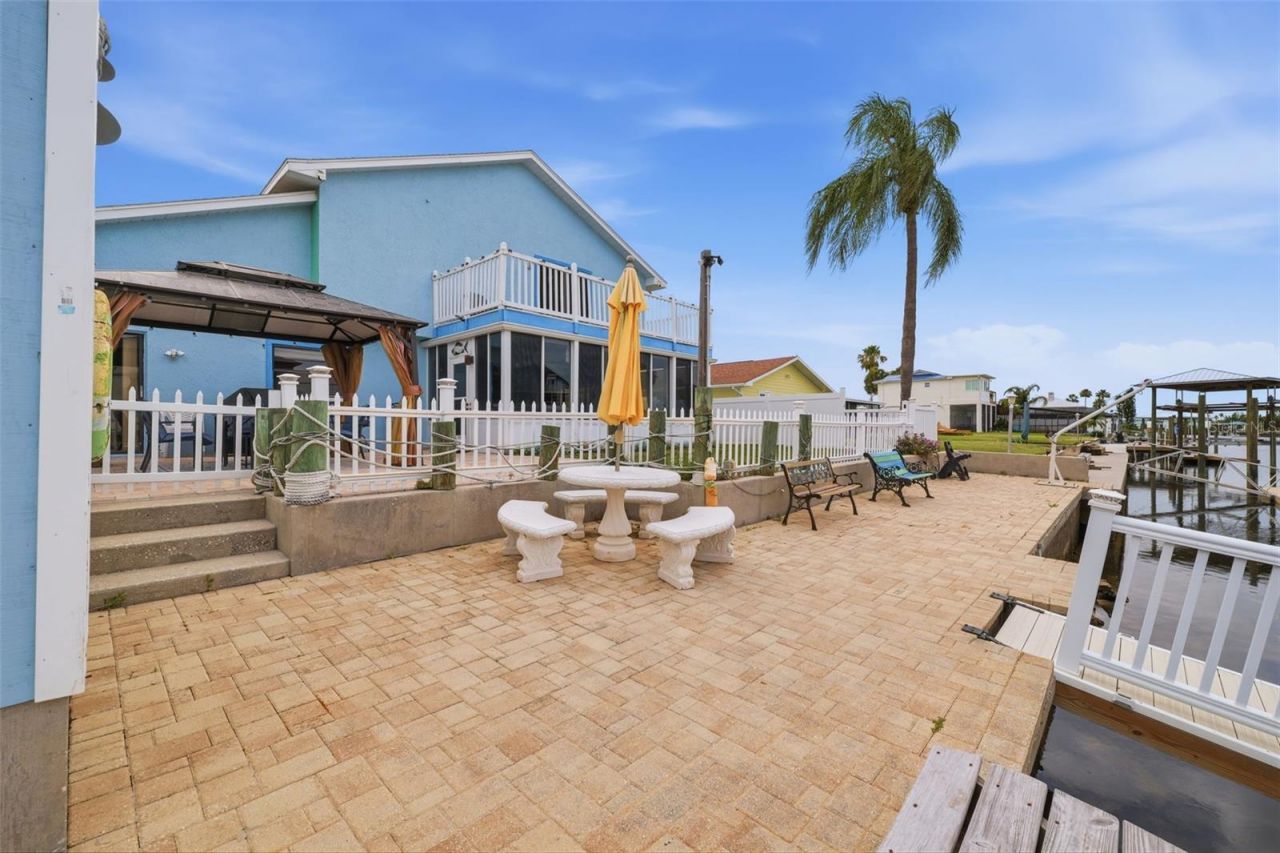 4262 Paradise Circle , Hernando Beach, FL 34607 Photo