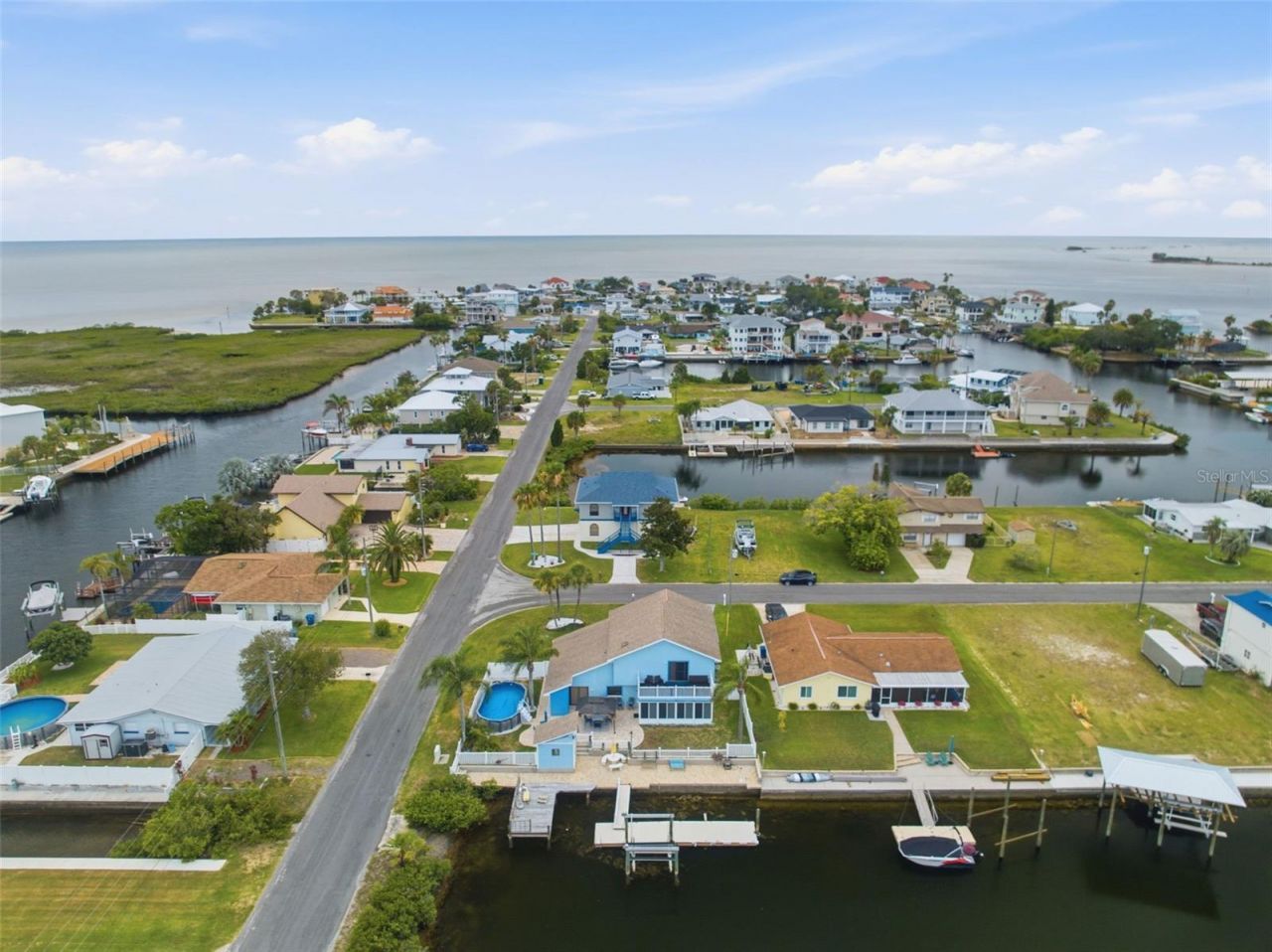 4262 Paradise Circle , Hernando Beach, FL 34607 Photo