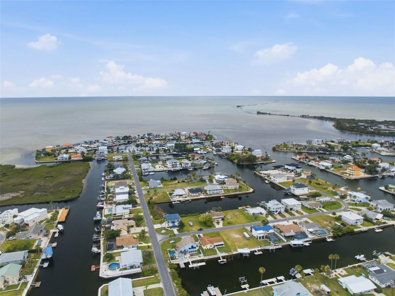 4262 Paradise Circle , Hernando Beach, FL 34607 Photo
