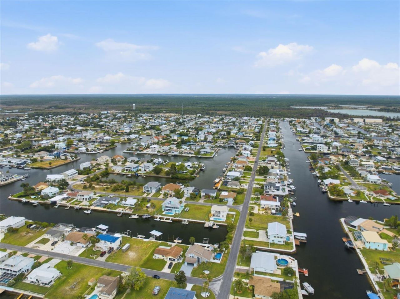 4262 Paradise Circle , Hernando Beach, FL 34607 Photo