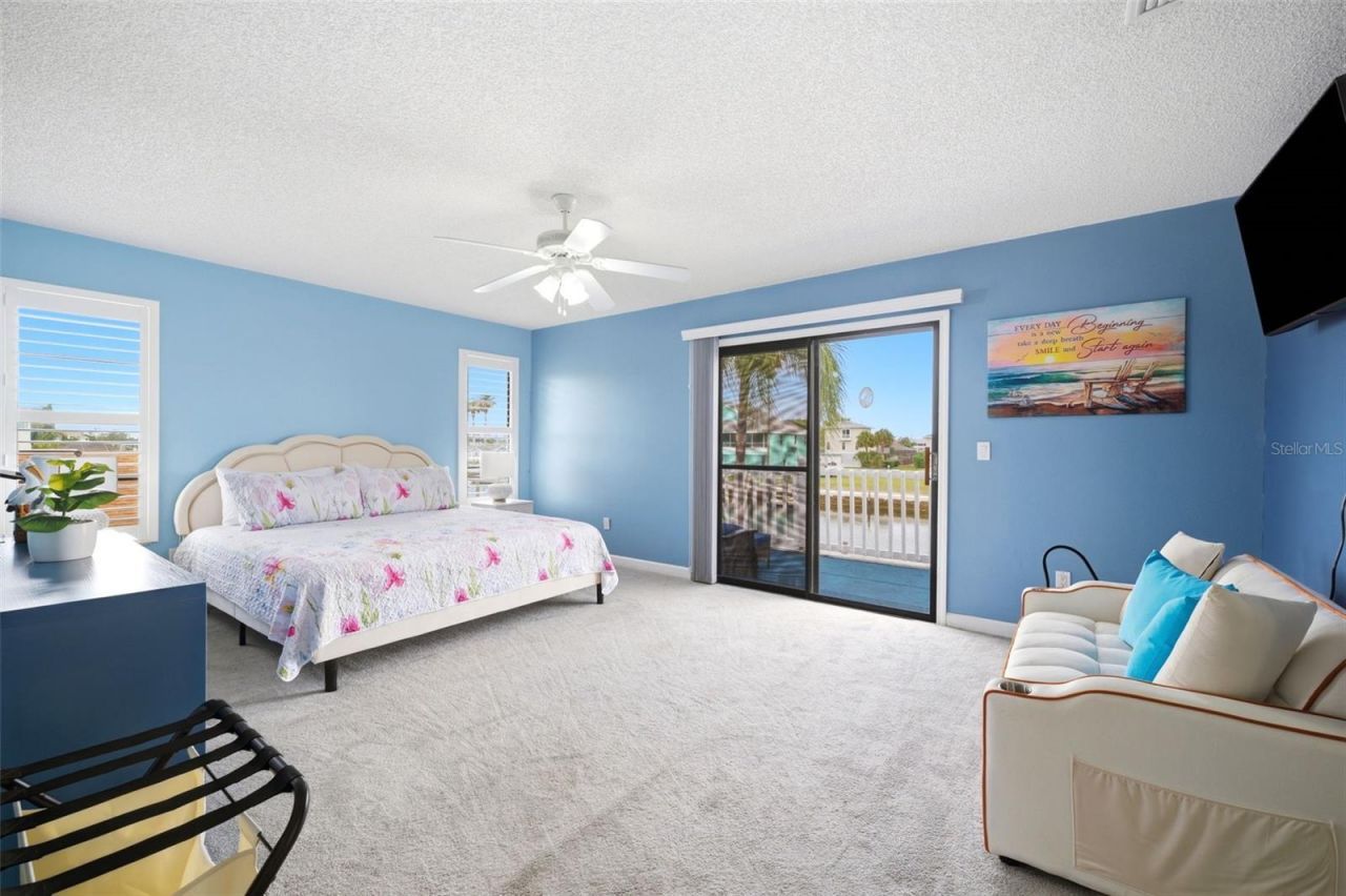 4262 Paradise Circle , Hernando Beach, FL 34607 Photo