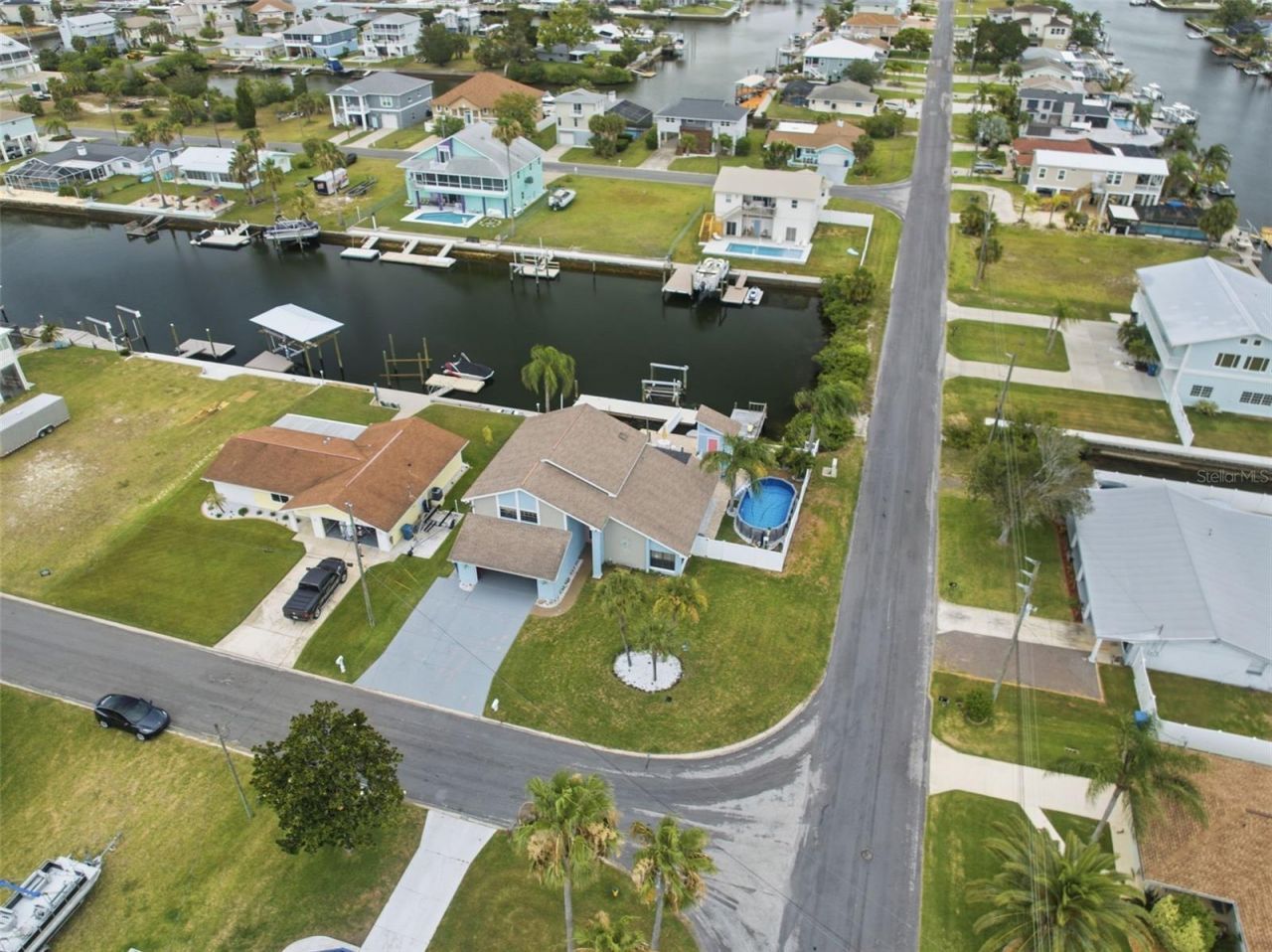 4262 Paradise Circle , Hernando Beach, FL 34607 Photo