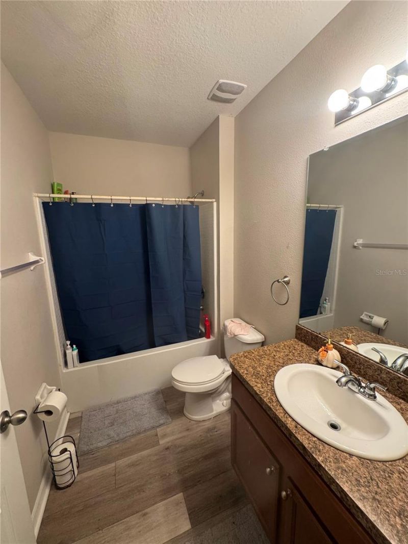 7023 57th Terrace E, Palmetto, FL 34221 Photo