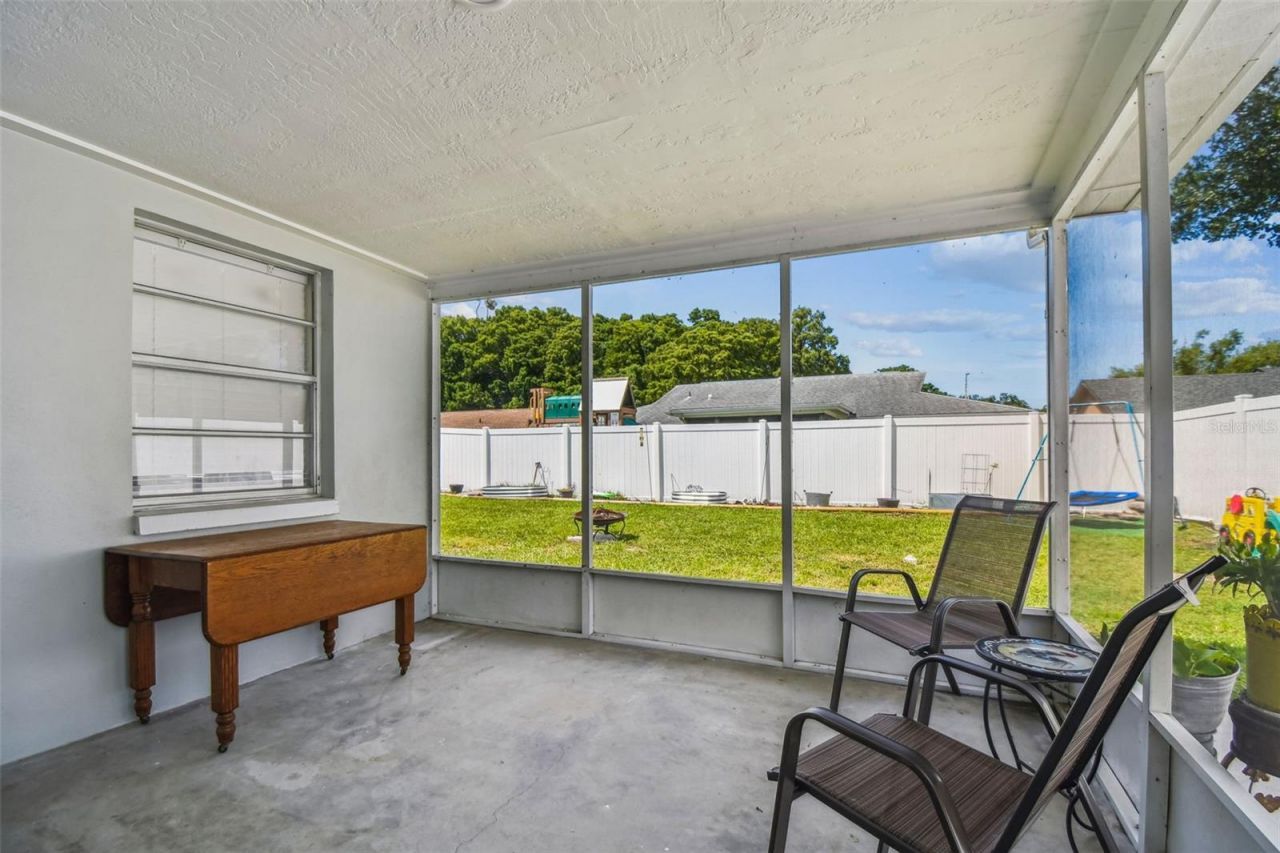 6743 Knightsbridge Drive, New Port Richey, FL 34653 Photo