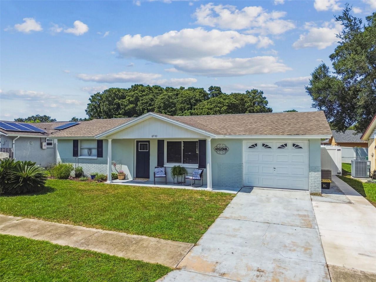 6743 Knightsbridge Drive, New Port Richey, FL 34653 Photo