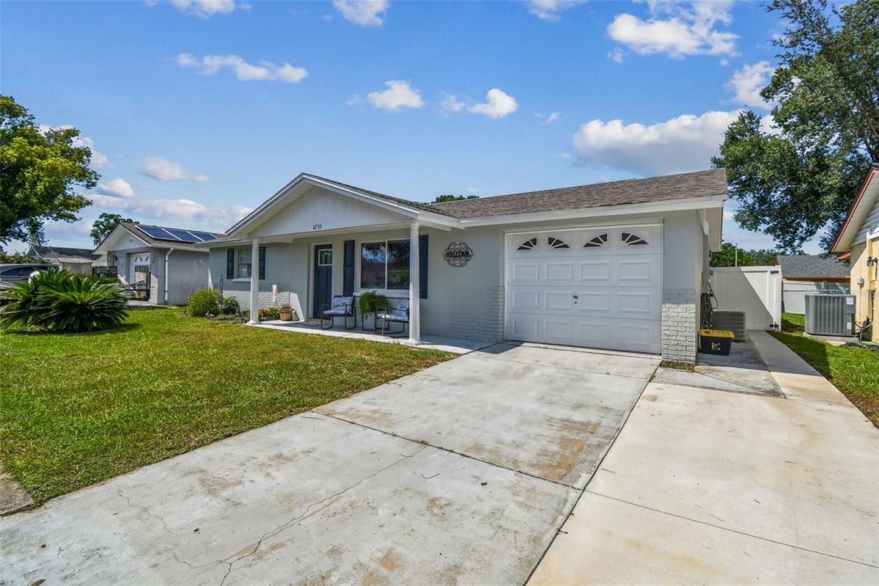 6743 Knightsbridge Drive, New Port Richey, FL 34653 Photo