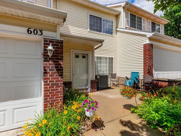 3701 Brook Ridge Court, Unit 603, Des Moines, IA 50317